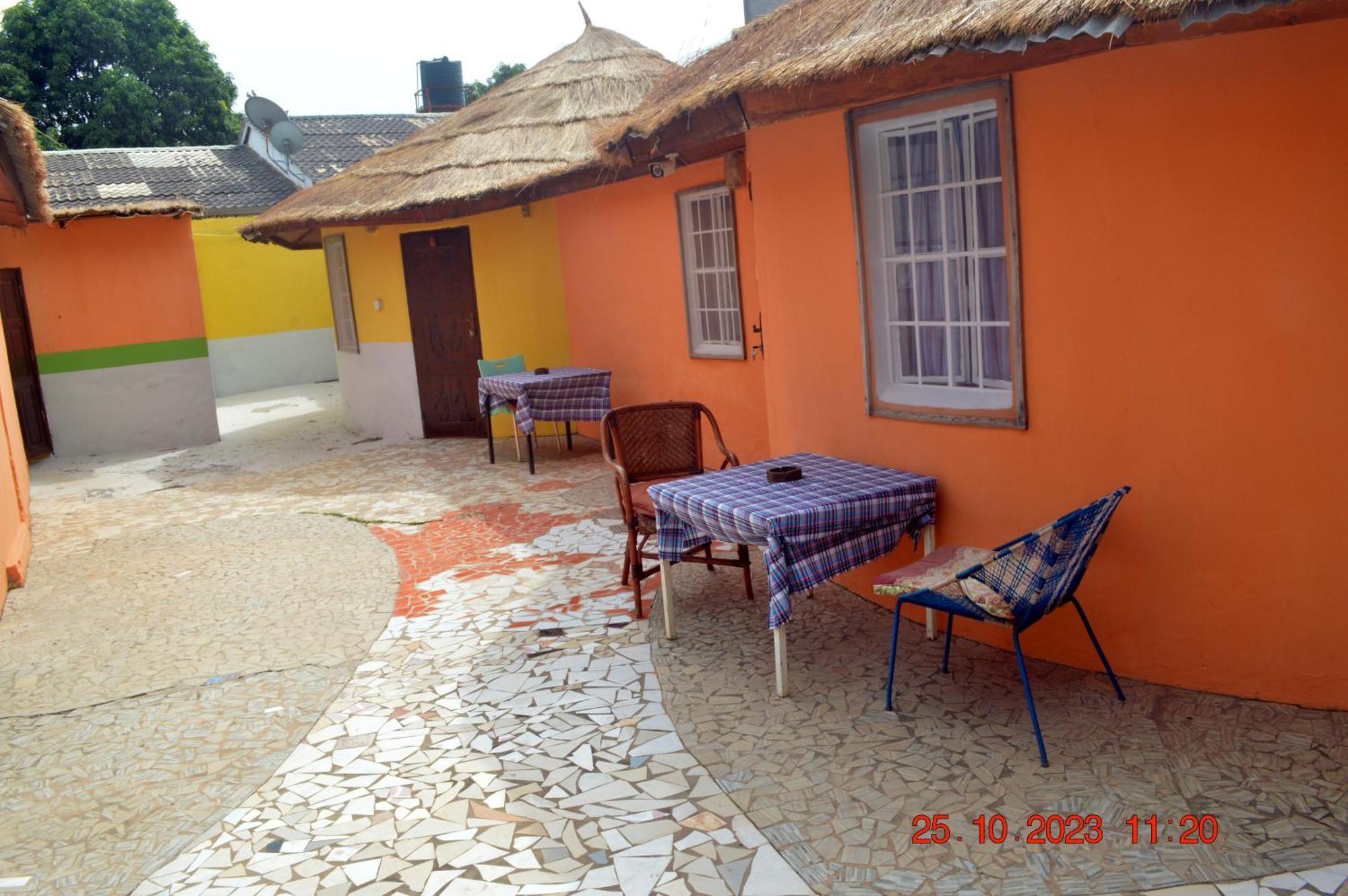 Easy Time Lodge Кололи Экстерьер фото
